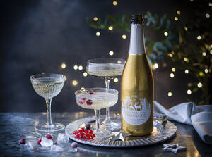 marksandspencer_XMAS20_zlate vanocni Prosecco Conte Priuli Oro Brut_700ml_369Kc_PH.jpg